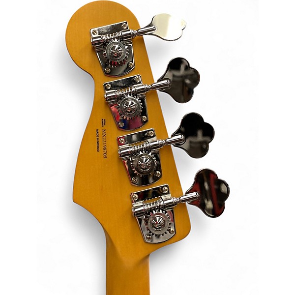 Used 2022 Fender Player Plus Meteora Bass Sunburst Electric Bass Guitar