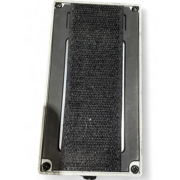Used BOSS TR2 Tremolo Effect Pedal