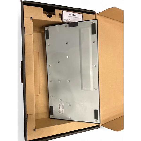 Used Zoom G6 Multi-Effects Effect Processor