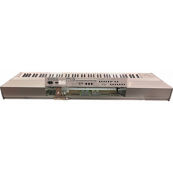 Used KORG M3 88 Key Keyboard Workstation