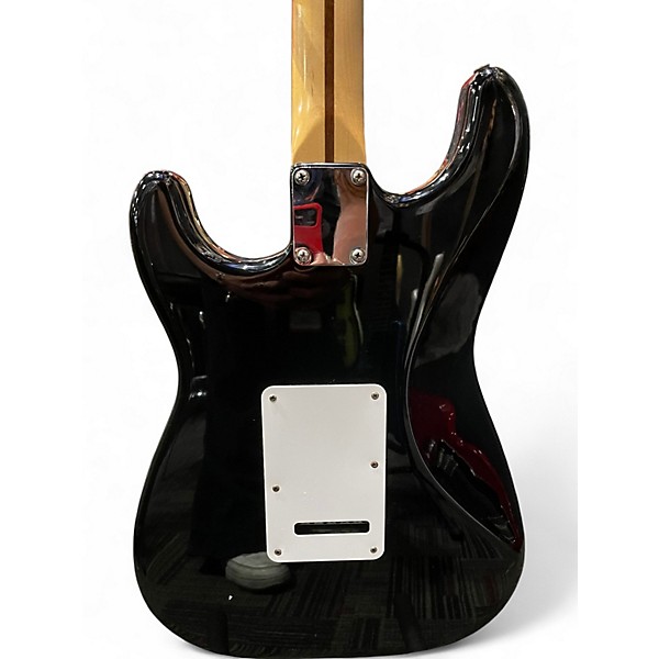 Used Fender stratocaster Black Solid Body Electric Guitar