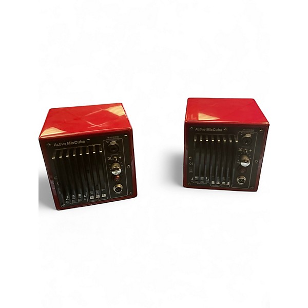Used Avantone MixCube 5.25" Pair Powered Monitor