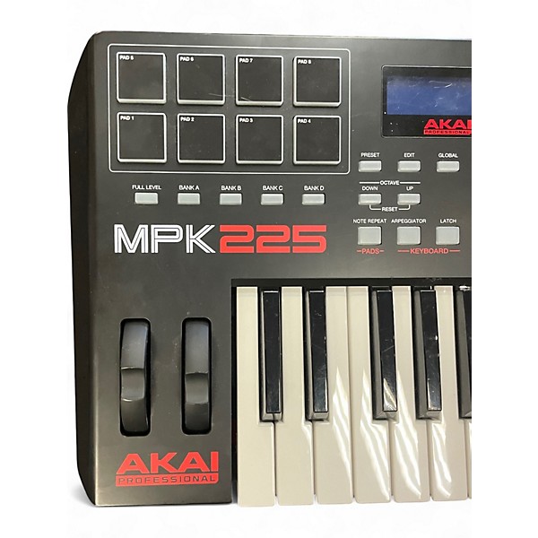 Used Akai Professional MPK225 25-Key MIDI Controller