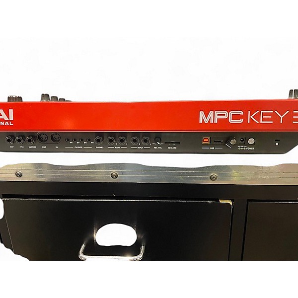 Used Akai Professional MPC KEY 37 Keyboard Workstation