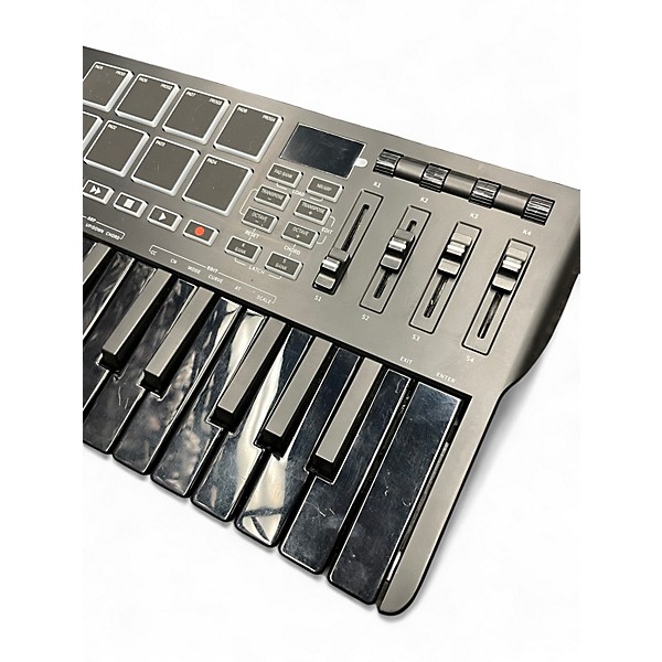 Used Donner DMK25 Pro MIDI Controller