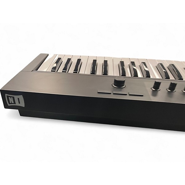 Used Komplete KONTROL A49 MIDI Controller