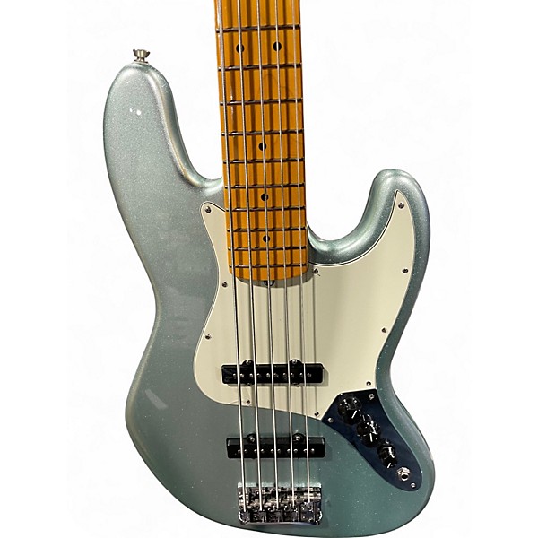 Used 2022 Fender AMERICAN PROFESSIONAL JAZZ V MYSTIC SURF GREEN Electric Bass Guitar