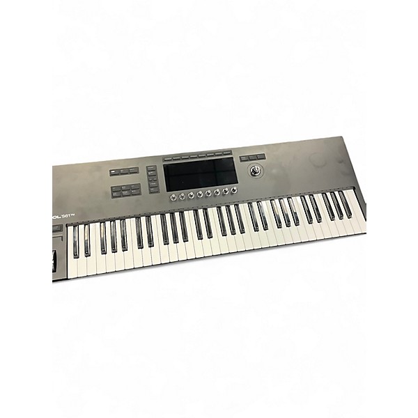 Used Native Instruments KONTROL61MKIII MIDI Controller