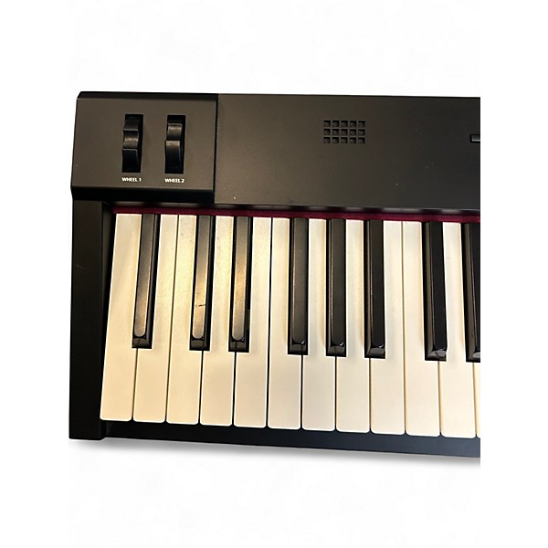 Used Roland RD88 Keyboard Workstation