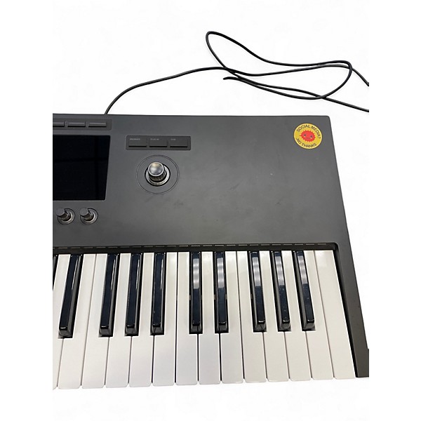 Used Native Instruments Komplete Kontrol S49 MK3 MIDI Controller