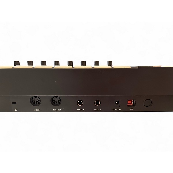 Used Native Instruments Komplete Kontrol S61 MKII MIDI Controller