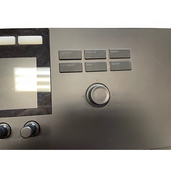 Used Native Instruments Komplete Kontrol S61 MKII MIDI Controller