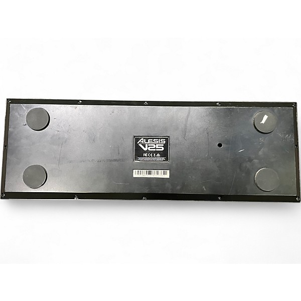 Used Alesis V25 MIDI Controller