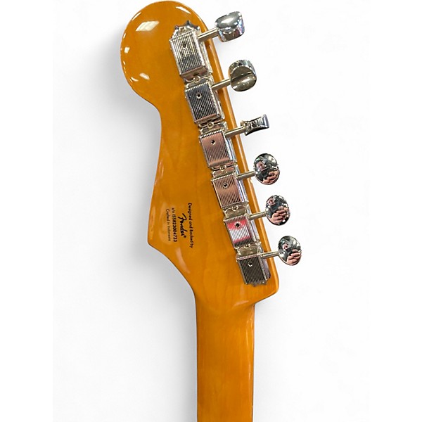 Used Squier Classic Vibe 1960S Stratocaster Candy Apple Red Solid Body Electric Guitar