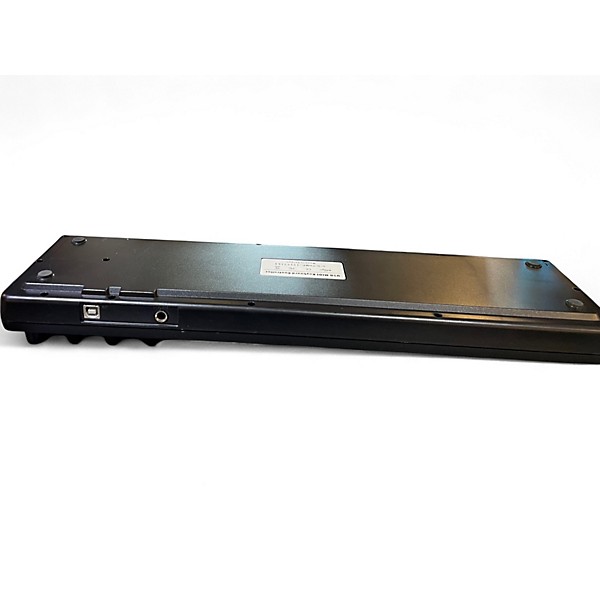 Used Midiplus AKM322 MIDI Controller