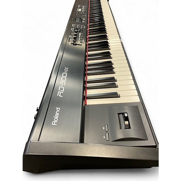 Used Roland RD300NX 88 Key Stage Piano