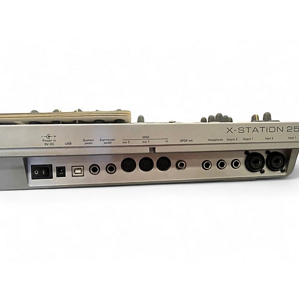 Used Novation XSTATION 25