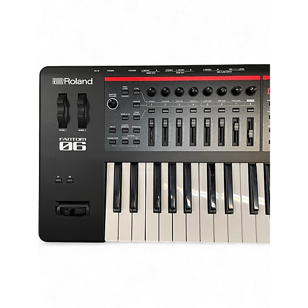Used Roland Fantom 06 Keyboard Workstation