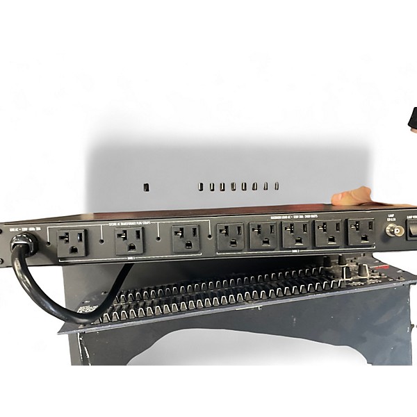 Used Furman PL-PRO DMC  Power Conditioner