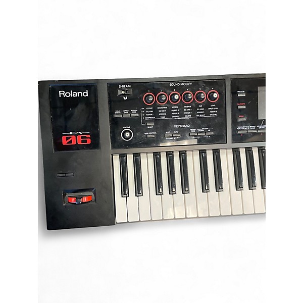 Used Roland Fantom 06 Keyboard Workstation