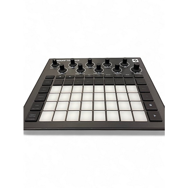 Used Novation HANDS-ON CREATIVE GROOVEBOX Production Controller