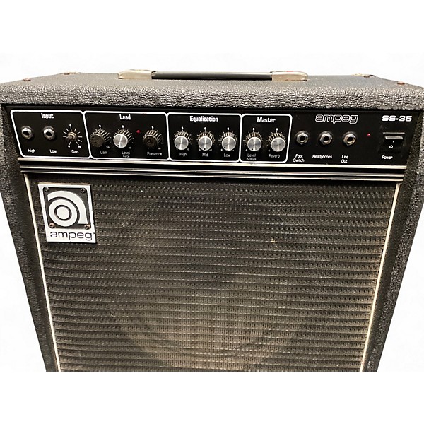 Used Ampeg SS-35 Bass Combo Amp