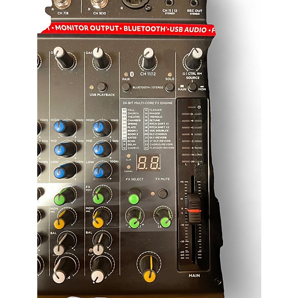 Used Harbinger LX12 Mixer