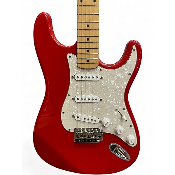 Used Squier Standard Stratocaster red Solid Body Electric Guitar