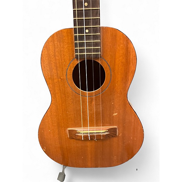 Used Harmony b129 Natural Ukulele
