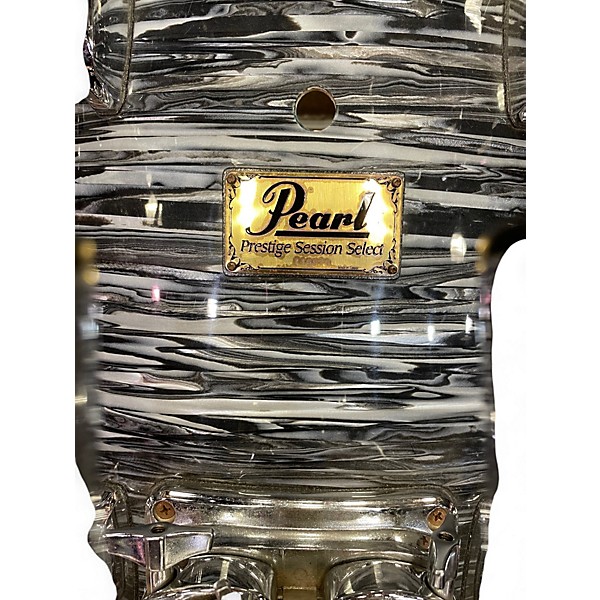 Used Pearl 5 Piece prestige  black marble Drum Kit