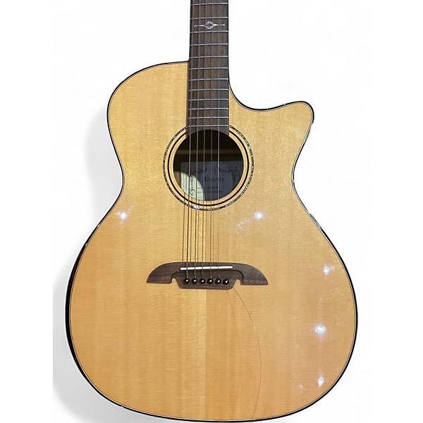 Used Alvarez AGE910CEAR Natural Acoustic Electric Guitar