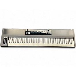 Used Native Instruments Komplete Kontrol S88 MIDI Controller
