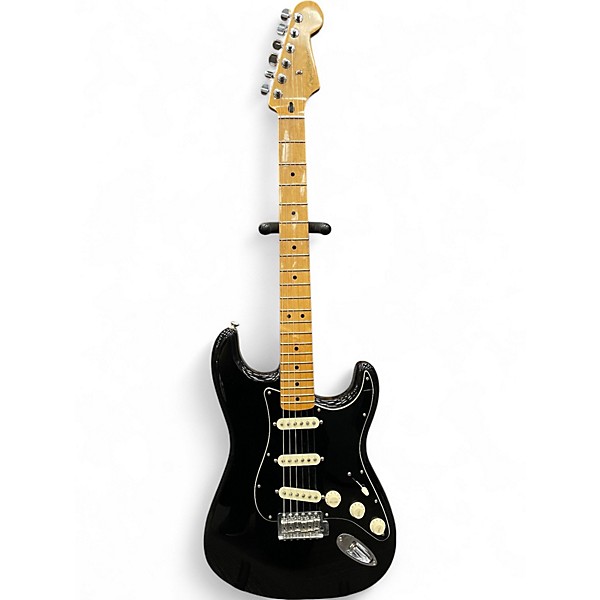 Used 2011 Fender Special Edition Standard Stratocaster Black Solid Body Electric Guitar