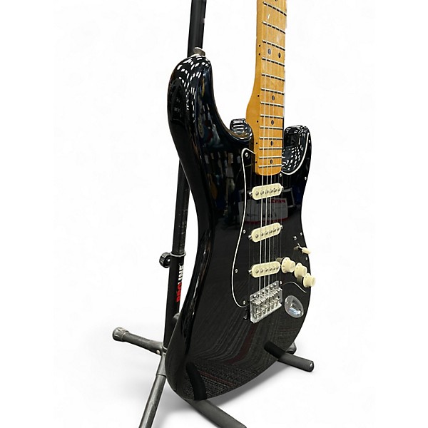 Used 2011 Fender Special Edition Standard Stratocaster Black Solid Body Electric Guitar