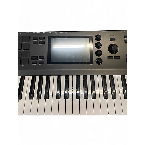 Used Akai Professional MPC Key 61 Keyboard Workstation