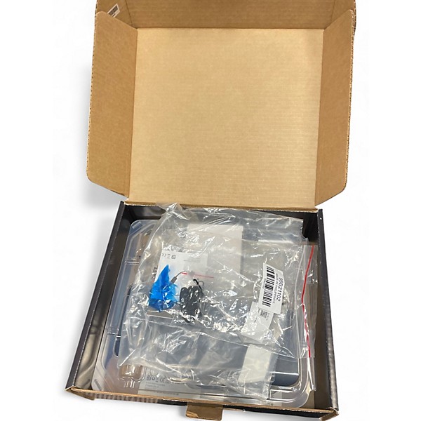 Used Shure BLX4 H11 Lavalier Wireless System