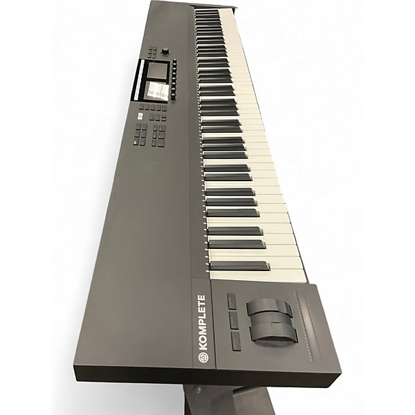 Native Instruments KOMPLETE KONTROL S88 MK2 MIDI Controller