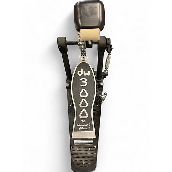 Used DW 3000 Series Single Single Bass Drum Pedal