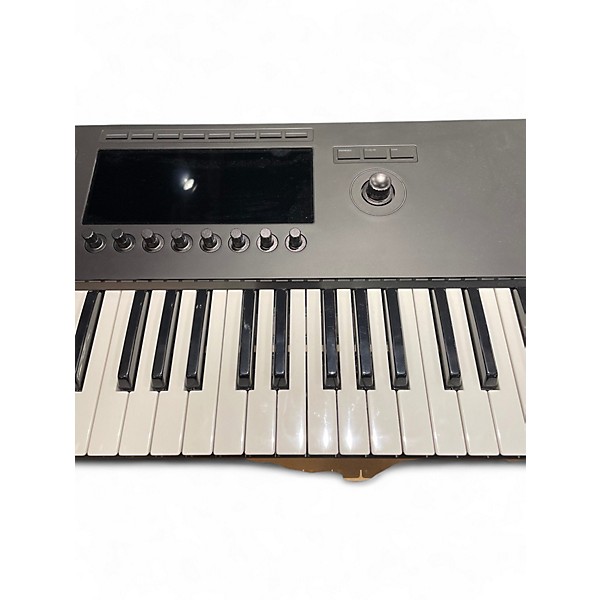 Used Native Instruments Komplete Kontrol S49 MK3 MIDI Controller