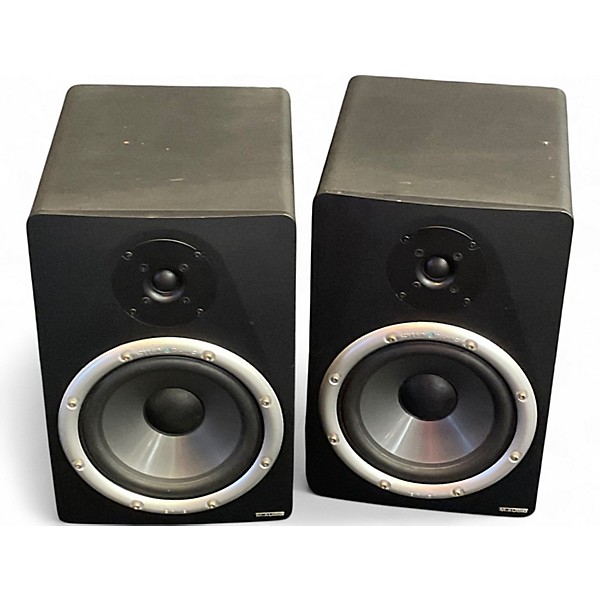 Used M-Audio BX8 D2 Pair Powered Monitor