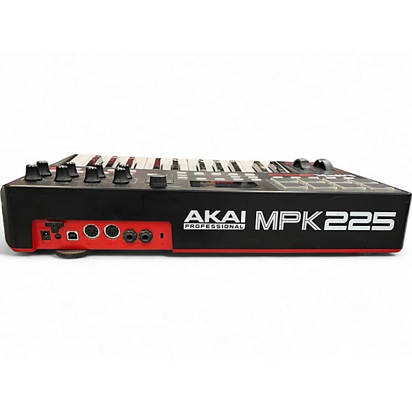 Used Akai Professional MPK225 25-Key MIDI Controller