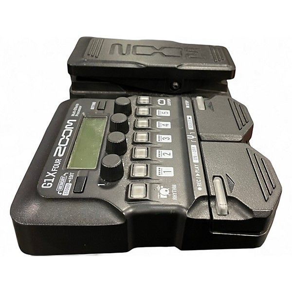 Zoom G1X Four Guitar Multi-Effects Built-In Expression Pedal