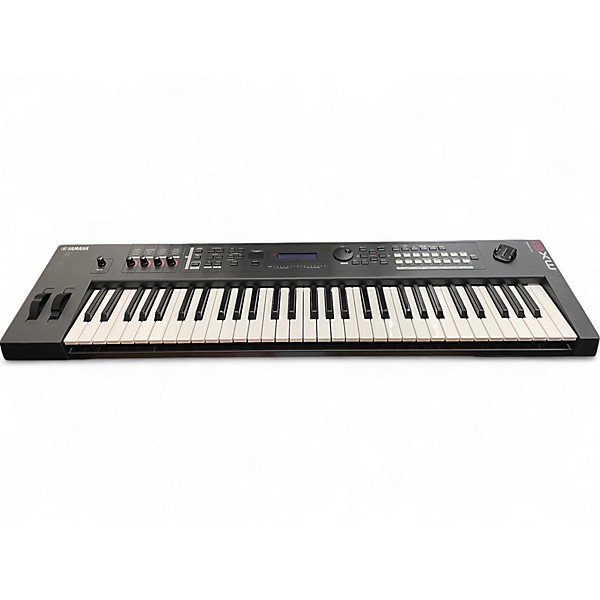 Used Yamaha MX61 61 Key Keyboard Workstation