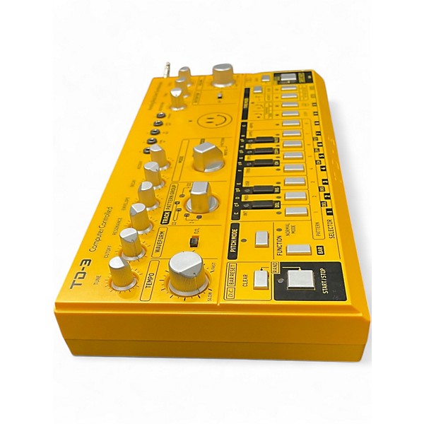 Used Behringer TD-3 Synthesizer