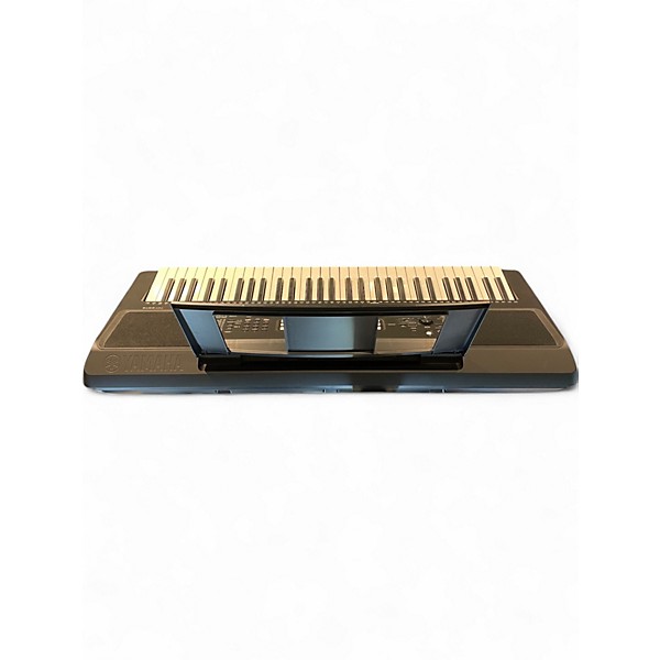 Used Yamaha PSRE373