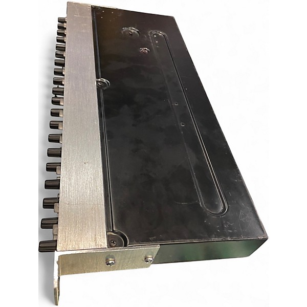 Used Behringer mdx4600 Power Amp