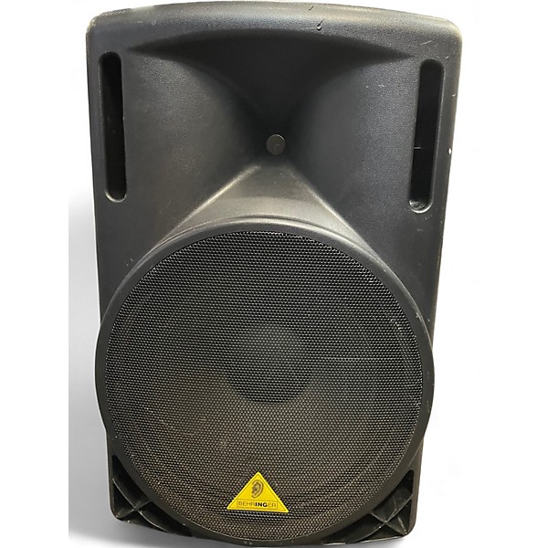 Used Behringer EUROLIVE B215D Powered Speaker