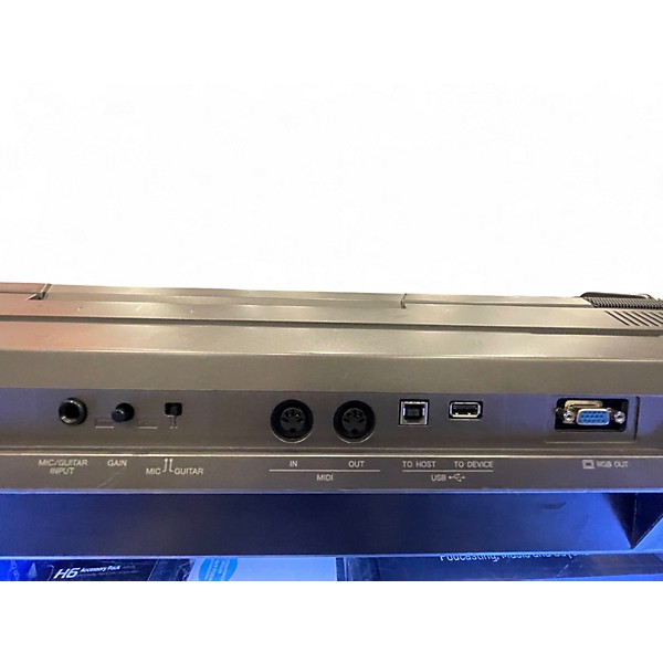 Used Yamaha psr s970 Keyboard Workstation