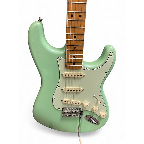 Used Fender Special edition Stratocaster Surf Green Solid Body Electric Guitar