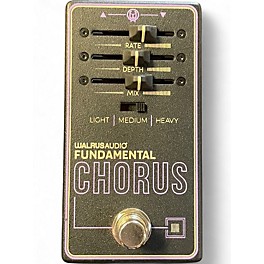 Used Walrus Audio fundamental chorus Effect Pedal